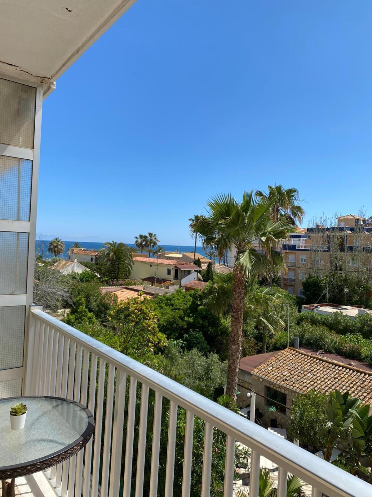Oasis Apartments Playa Albaranas Dénia Exterior foto